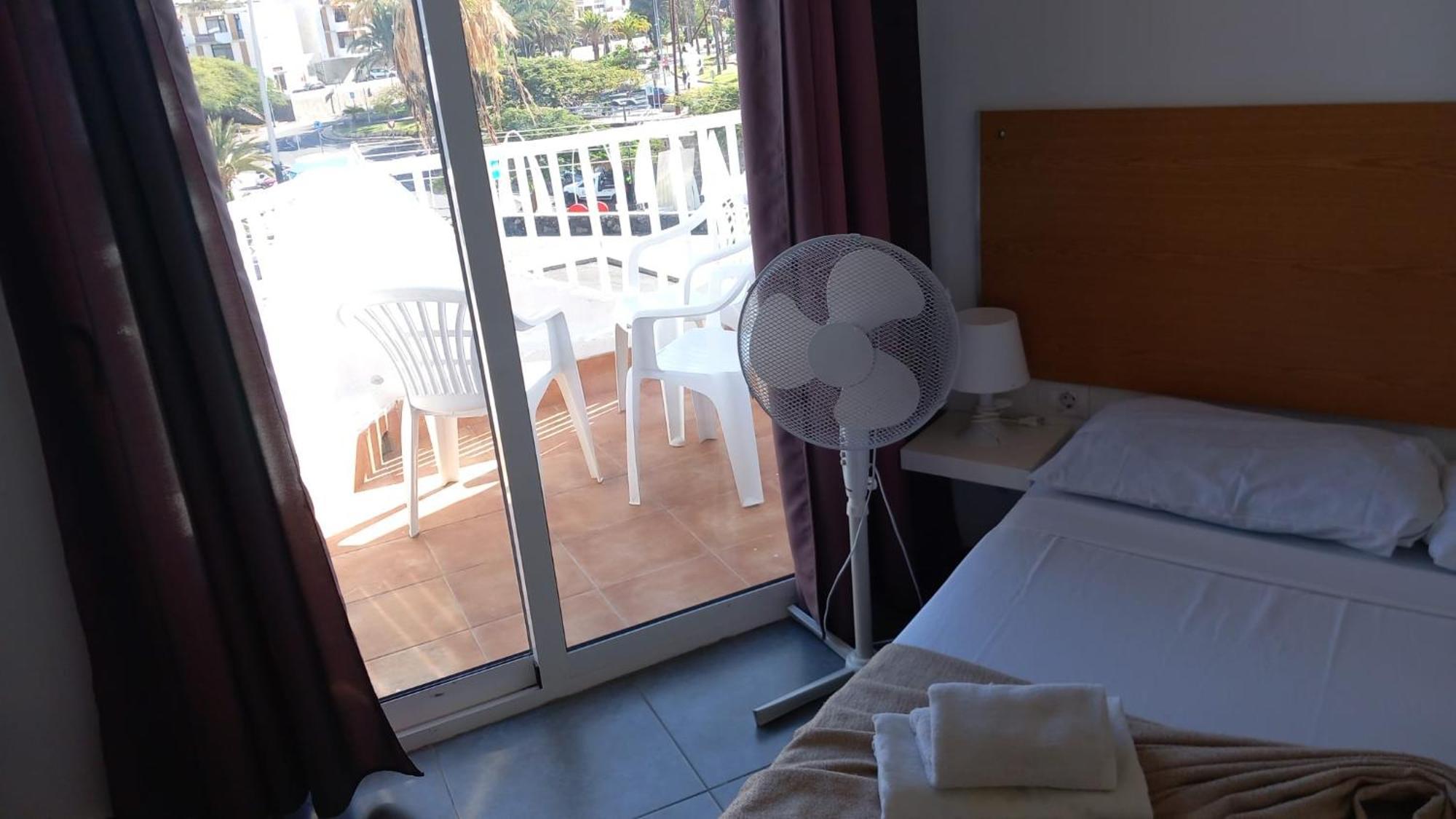 Casas Blancas Las Tortugas Playa de las Americas  Room photo