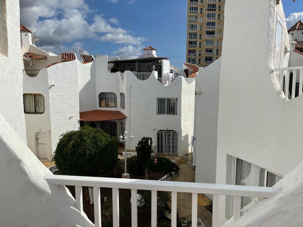 Casas Blancas Las Tortugas Playa de las Americas  Room photo